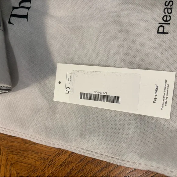 Salvatore Ferragamo Silver Purse - Picture 2 of 16